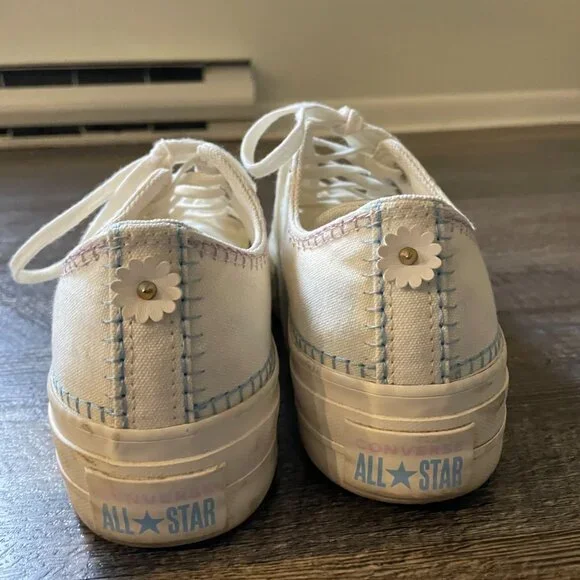 Converse sneakers - Picture 3 of 4